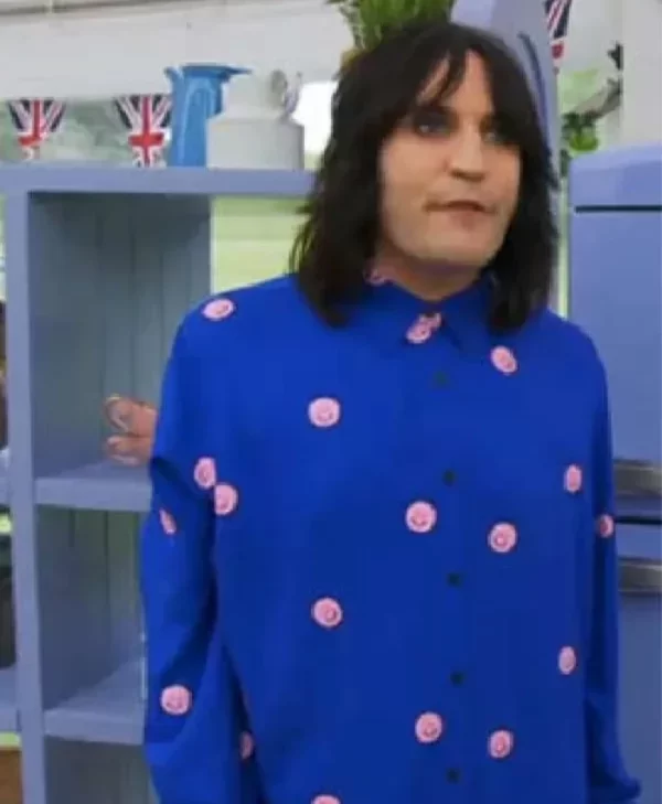 Noel Fielding The Great British Bake Off Smiley Face Blue Shirt