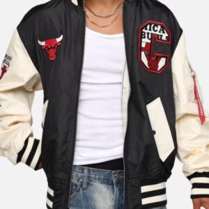 New Era x Alpha Industries Chicago Bulls Bomber Jacket